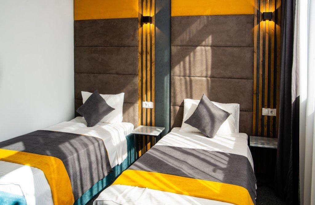 Bg Palace Hotel 第比利斯 外观 照片